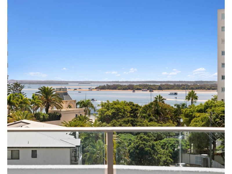 507/20 labrador Street, Labrador QLD 4215