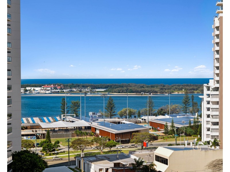 1305/139 Scarborough Street, Southport QLD 4215