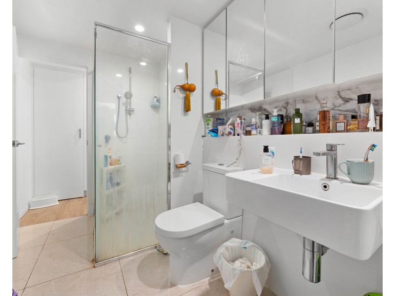 1305/139 Scarborough Street, Southport QLD 4215