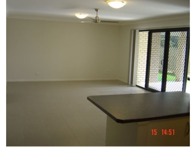 26 Diamantina Circuit, Pacific Pines QLD 4211