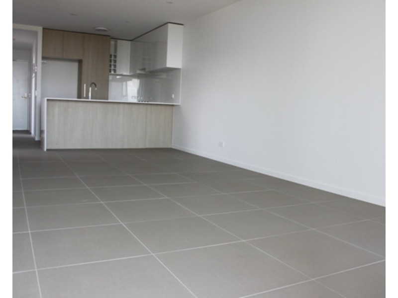 703/26 Spendelove Avenue, Southport QLD 4215