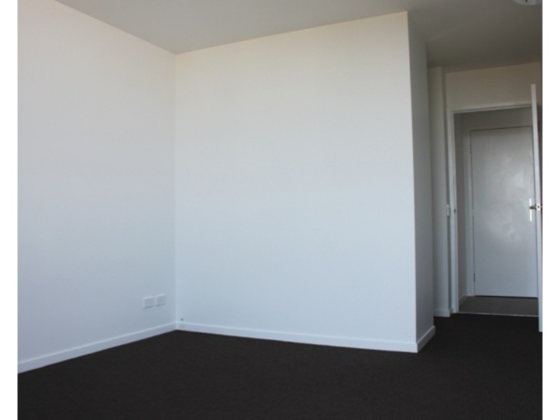 703/26 Spendelove Avenue, Southport QLD 4215