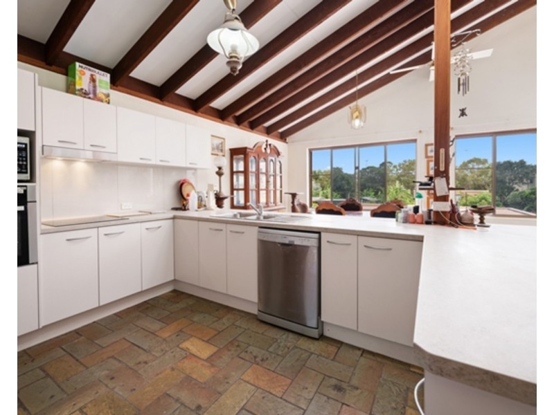 23 Harley Street, Labrador QLD 4215