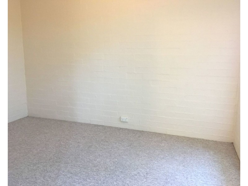 5/13-17 Brown Street, Labrador QLD 4215