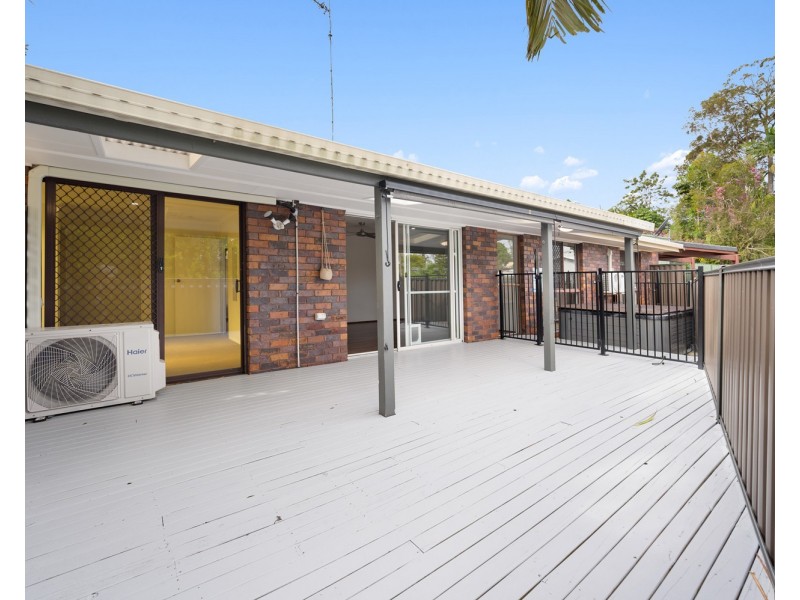 7 Theodore Place, Molendinar QLD 4214