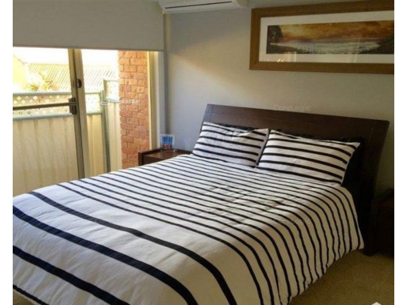 17/54 Glen Eagles Drive, Robina QLD 4226