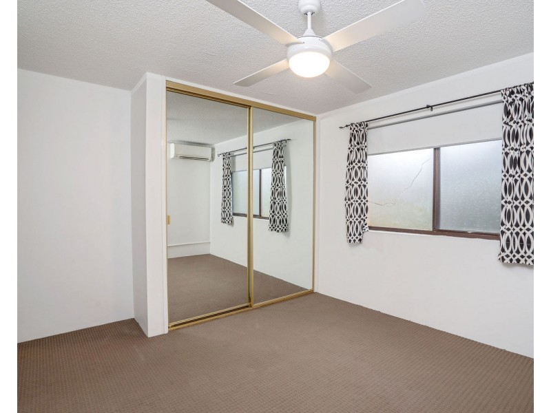 4/83 Queen Street, Southport QLD 4215