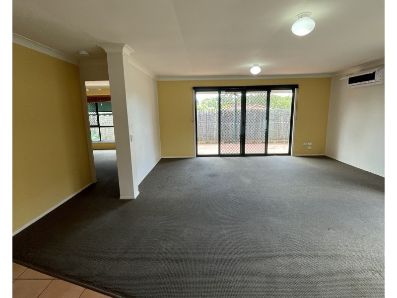 16 Harrow Place, Arundel QLD 4214
