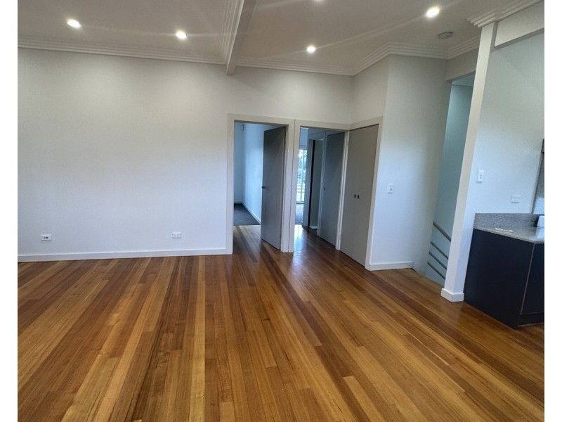 105 Turpin Road, Labrador QLD 4215