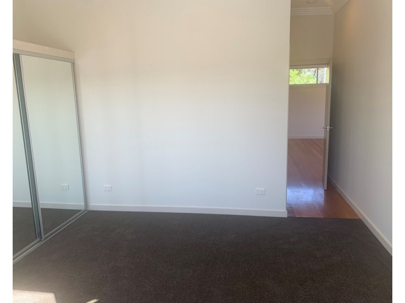 105 Turpin Road, Labrador QLD 4215