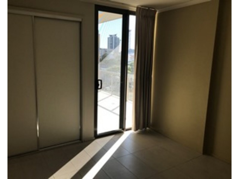 10/20 Lawson Street, Southport QLD 4215