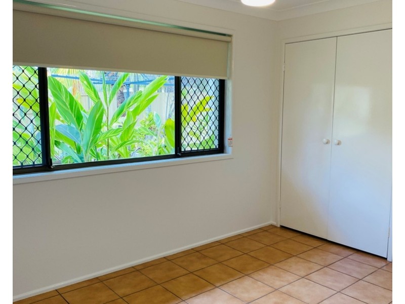 89 Wardoo Street, Southport QLD 4215