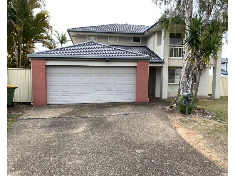 3 Golden Bear Drive, Arundel QLD 4214