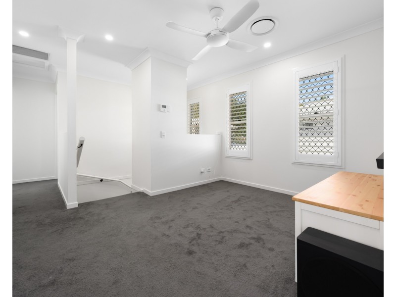 C/108 Pohlman Street, Southport QLD 4215