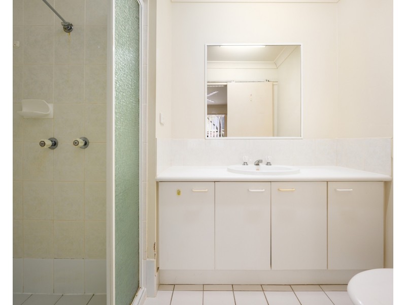 82/3 Arundel Drive, Arundel QLD 4214