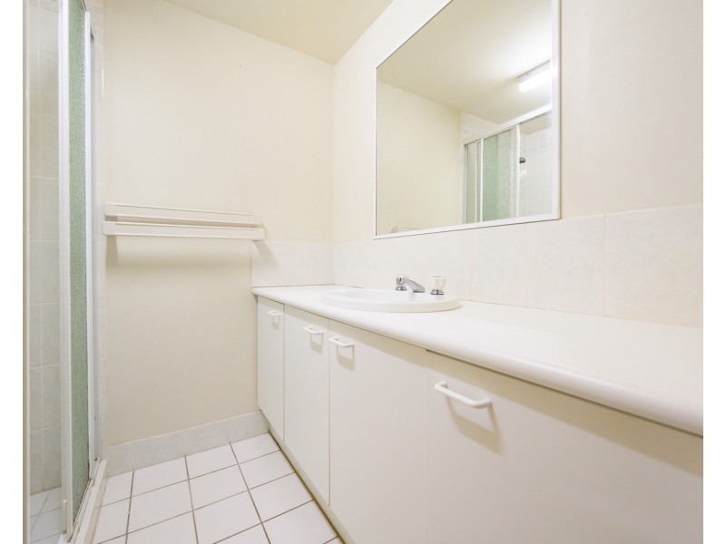 82/3 Arundel Drive, Arundel QLD 4214