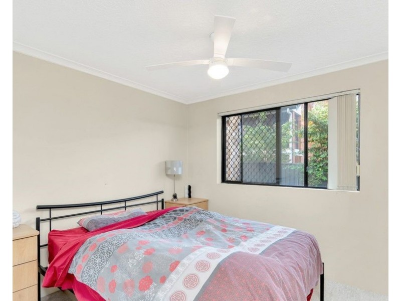 6/170 High Street, Southport QLD 4215