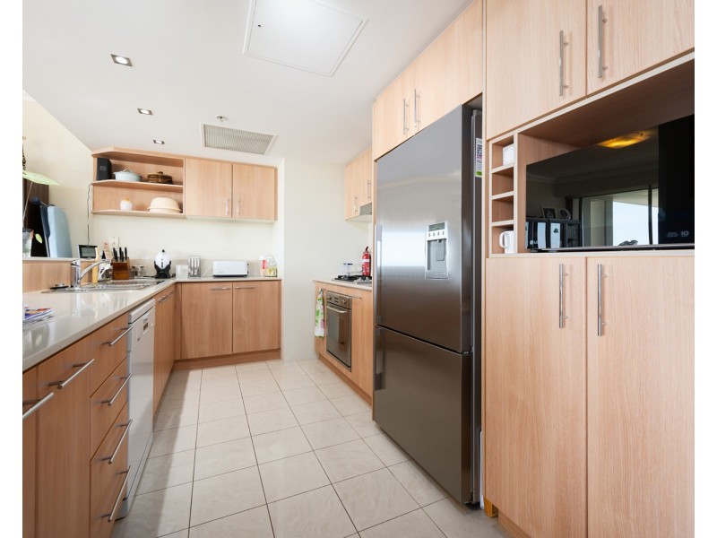 2802/50 Marine Parade, Southport QLD 4215