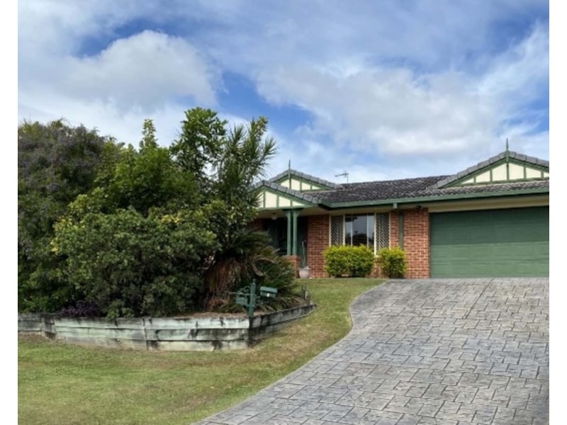 15 Cherry Hill Crescent, Parkwood QLD 4214