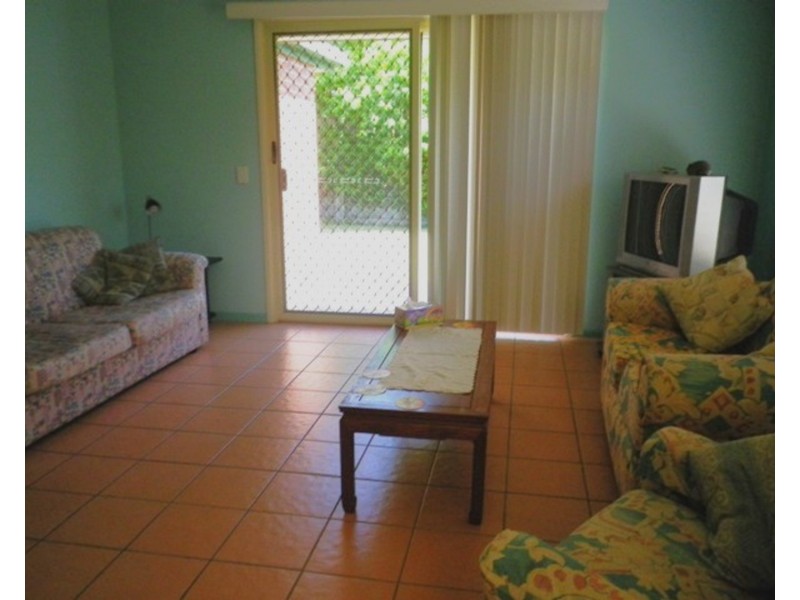 15 Cherry Hill Crescent, Parkwood QLD 4214