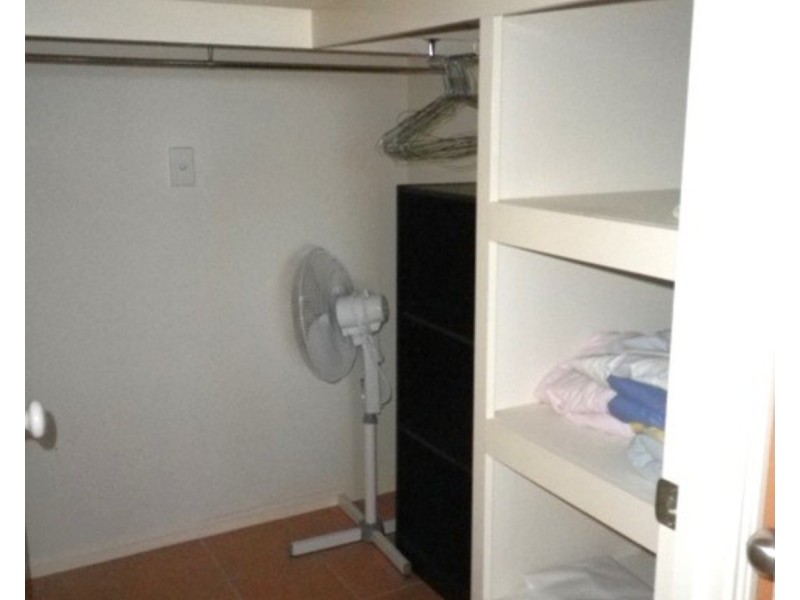 15 Cherry Hill Crescent, Parkwood QLD 4214