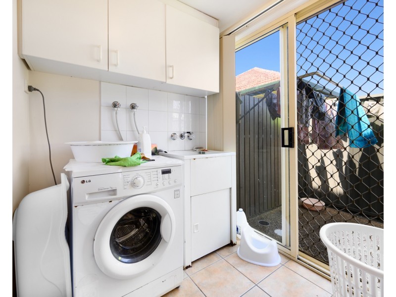 9/202 Queen Street, Southport QLD 4215