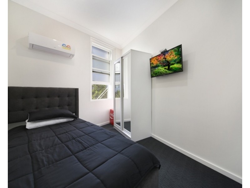 4/36 Nerang Street, Southport QLD 4215