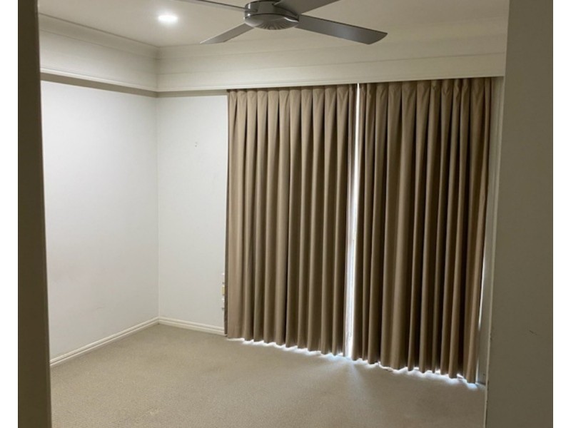 19 Tyalla Drive, Ashmore QLD 4214