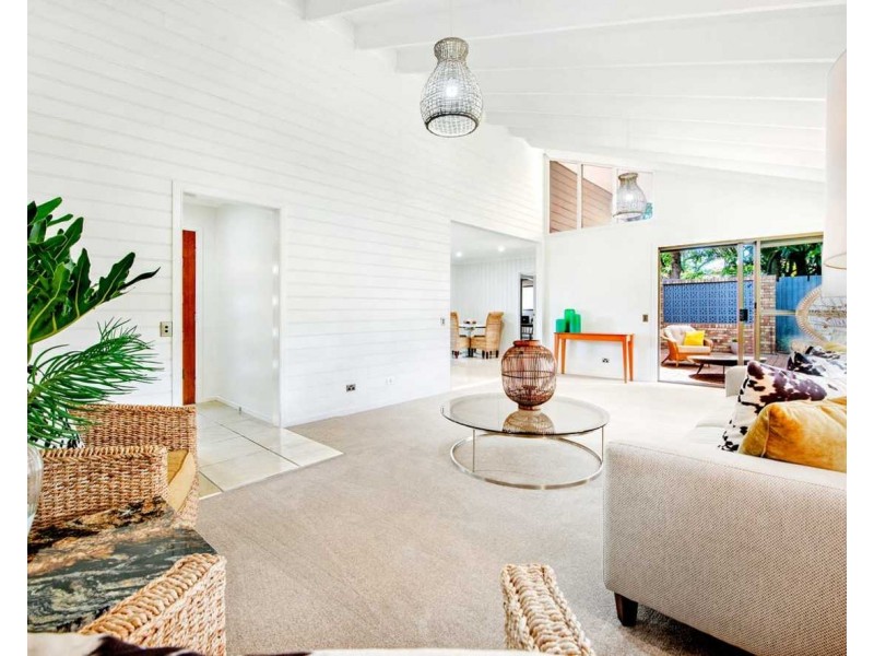 3 Lavinia Street, Southport QLD 4215