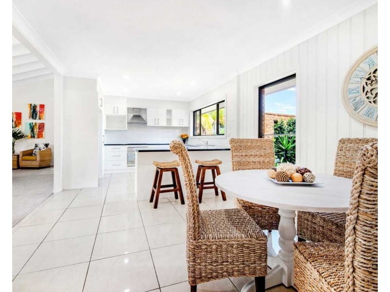 3 Lavinia Street, Southport QLD 4215