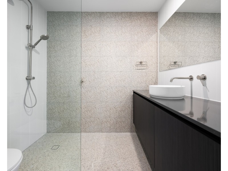 2/39 Minnie Street, Southport QLD 4215