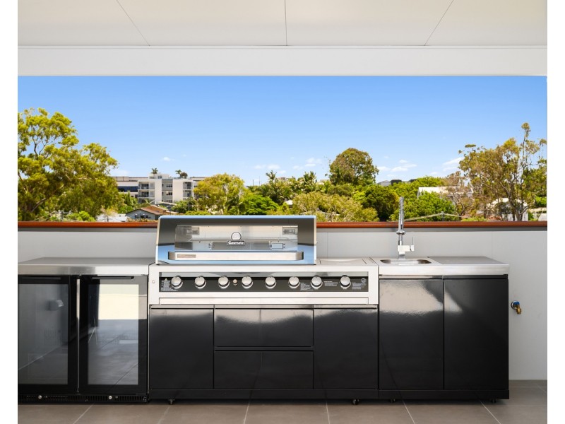 2/39 Minnie Street, Southport QLD 4215