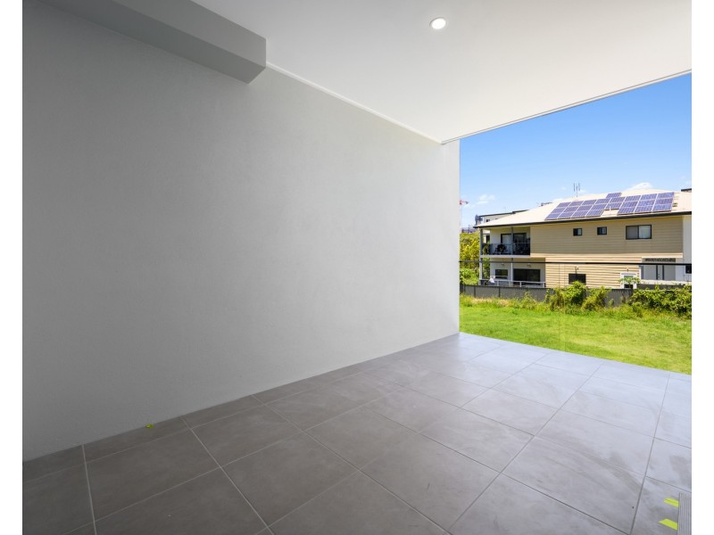 2/39 Minnie Street, Southport QLD 4215