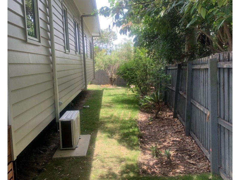 3a Lavinia Street, Southport QLD 4215