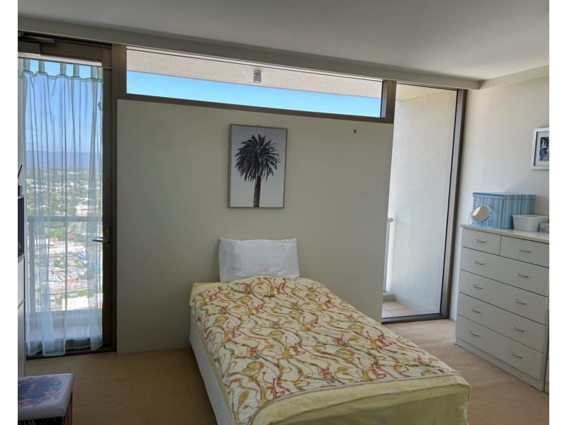 3402/50 Marine Parade, Southport QLD 4215