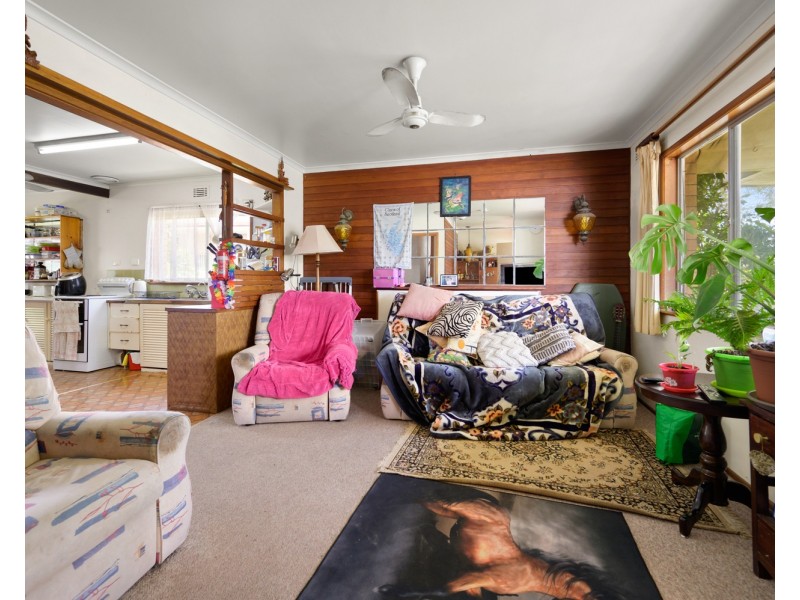 8-10 Boodera Road, Palm Beach QLD 4221