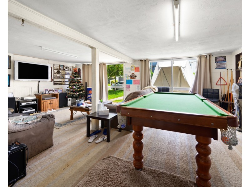 8-10 Boodera Road, Palm Beach QLD 4221