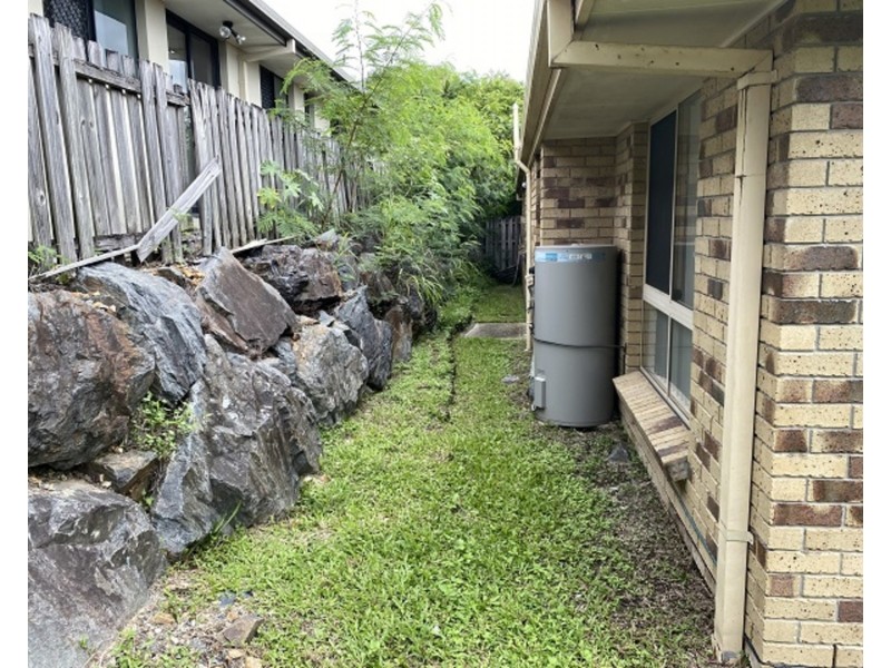 12 Daintree Drive, Parkwood QLD 4214