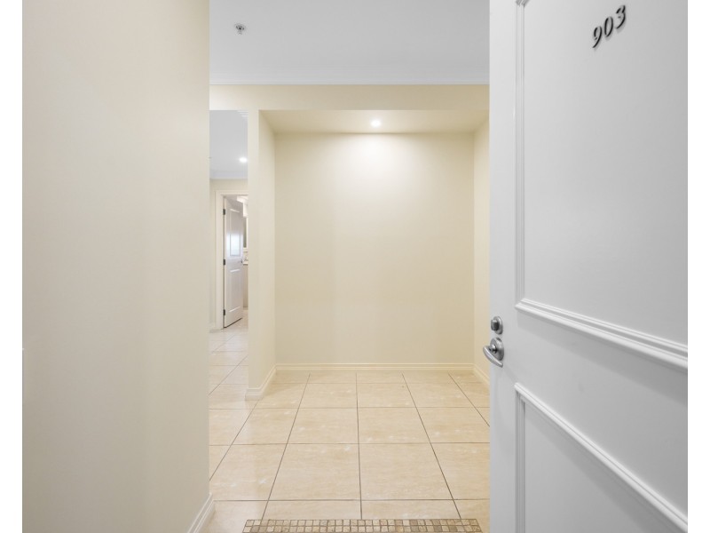 903/212 Marine Parade, Labrador QLD 4215