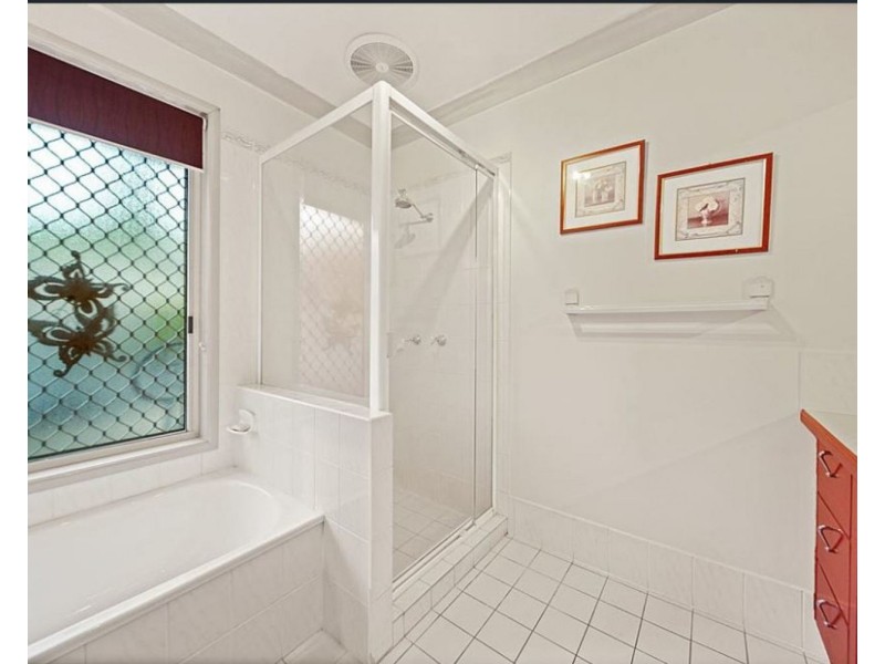 71 Lindfield Road, Helensvale QLD 4212