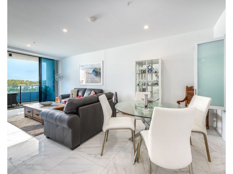 4410/5 Harbour Side Court, Biggera Waters QLD 4216