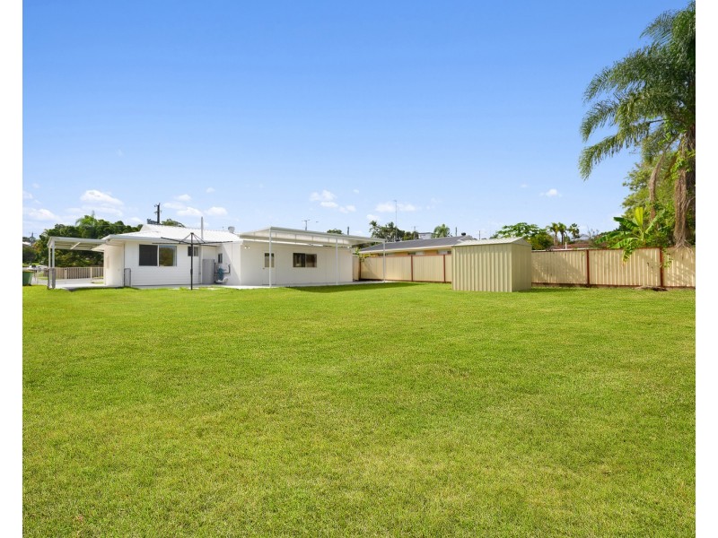 160  Benowa Road, Southport QLD 4215