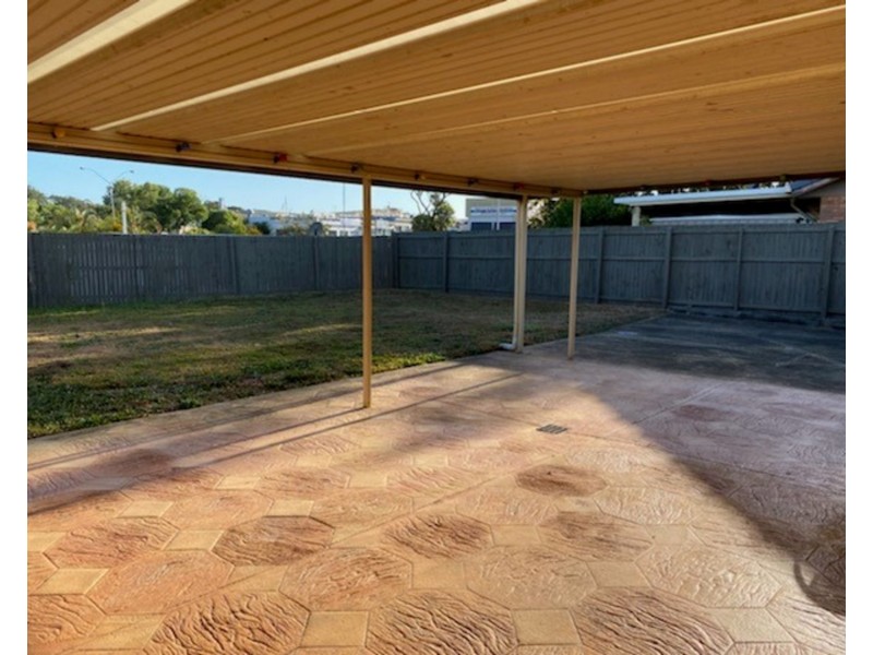 19 Tyalla Drive, Ashmore QLD 4214