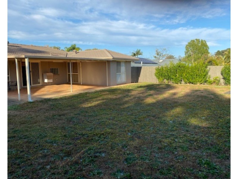 19 Tyalla Drive, Ashmore QLD 4214