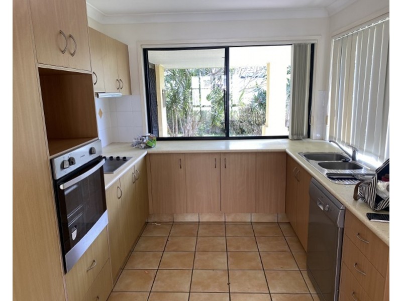 36 Highview Place, Parkwood QLD 4214