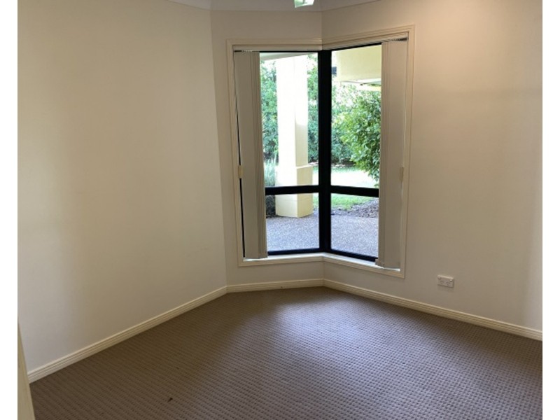 36 Highview Place, Parkwood QLD 4214