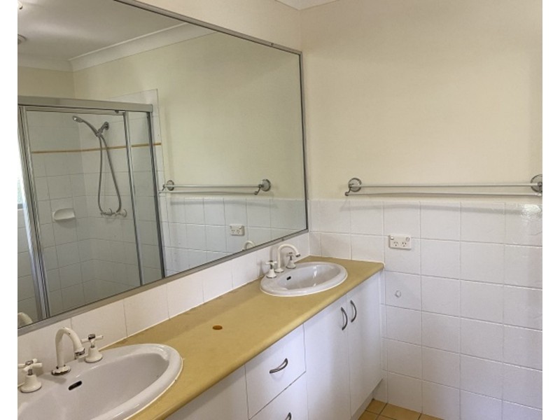 36 Highview Place, Parkwood QLD 4214