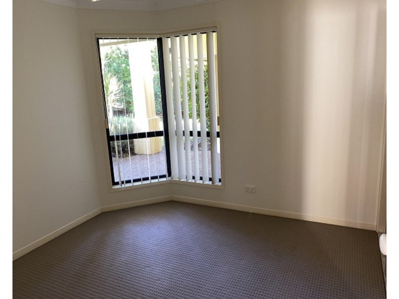 36 Highview Place, Parkwood QLD 4214