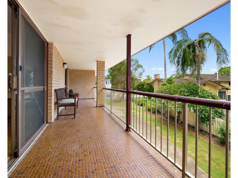 2/10 Boodera Road, Palm Beach QLD 4221