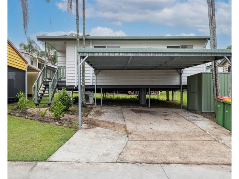 12 Cedar Drive, Stapylton QLD 4207